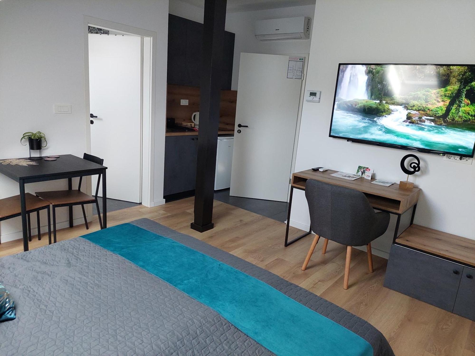 Comfort Suites Велика-Горица Экстерьер фото